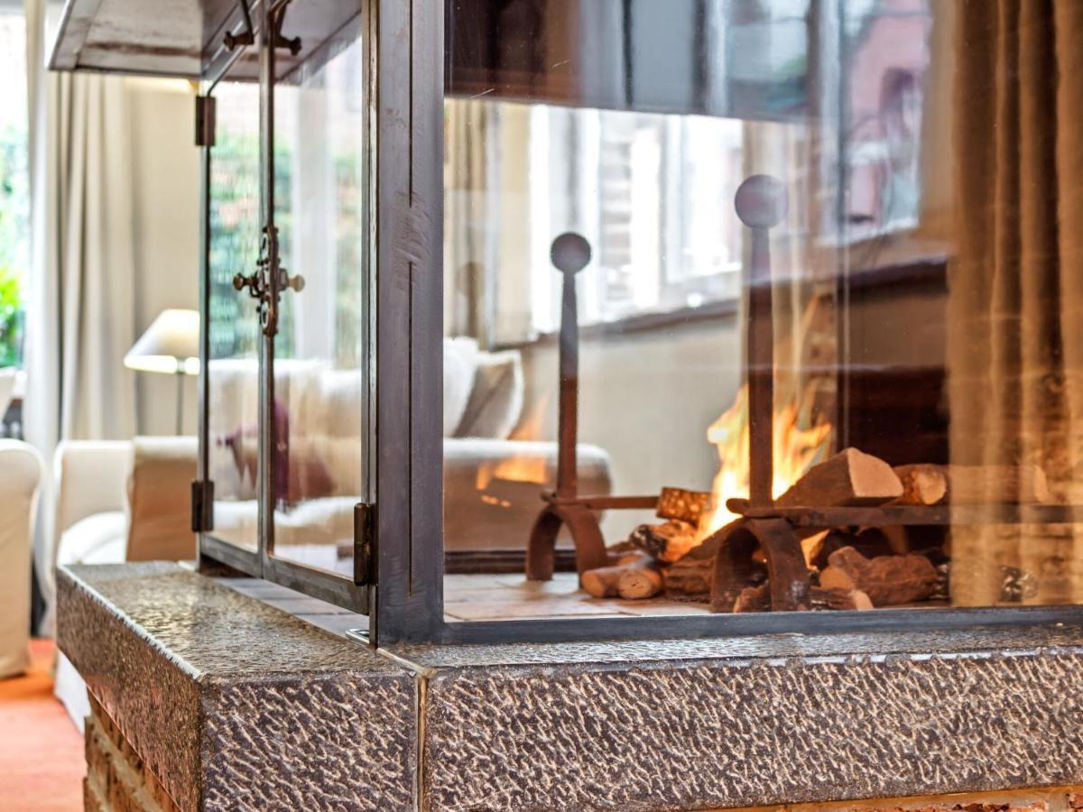 Stylish Apartment In Dinant Near The Maas Exterior foto
