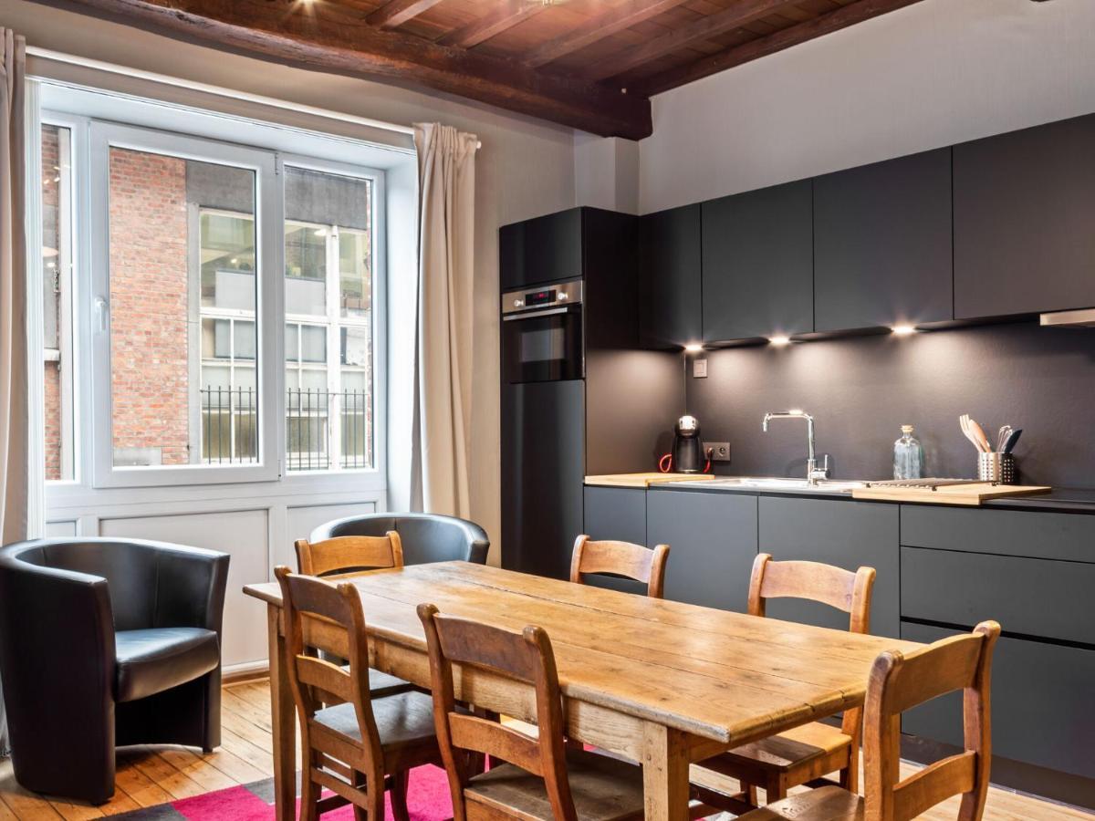 Stylish Apartment In Dinant Near The Maas Exterior foto
